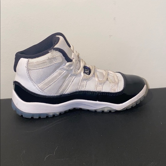 Jordan retro 11 Concords size 13C - Picture 5 of 7